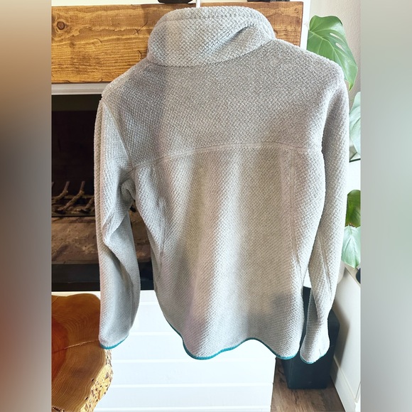 Patagonia Women's Re-Tool Snap-T Pullover - Picture 3 of 6